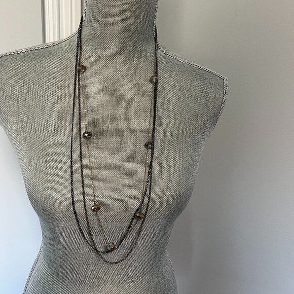 Jewelry - Black and Gold Long Statement Necklace- Great condition